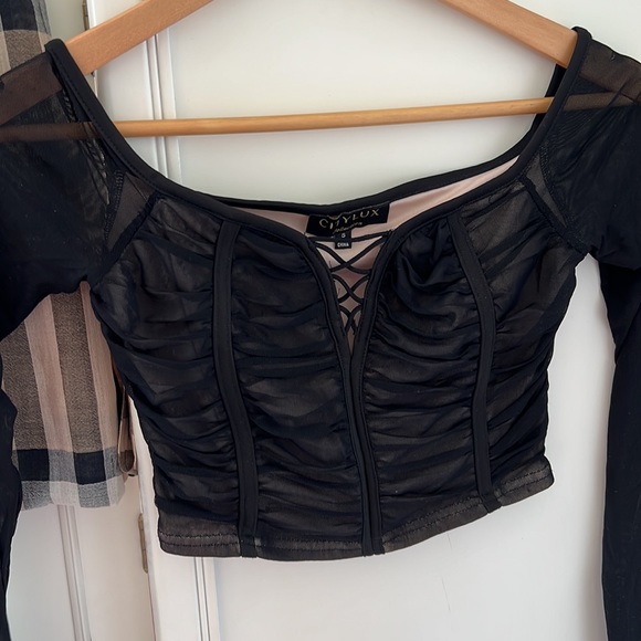 City Lux Boutique Black Crop Top Blouse - Picture 5 of 8